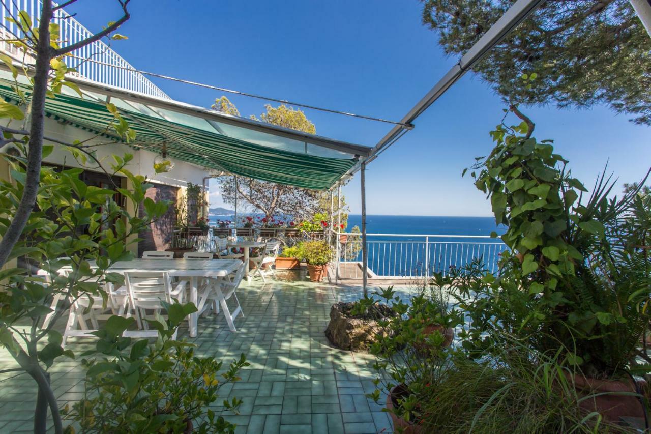 Stunning View Relax Tra Mare E Cielo Apartman Villa Solari Kültér fotó