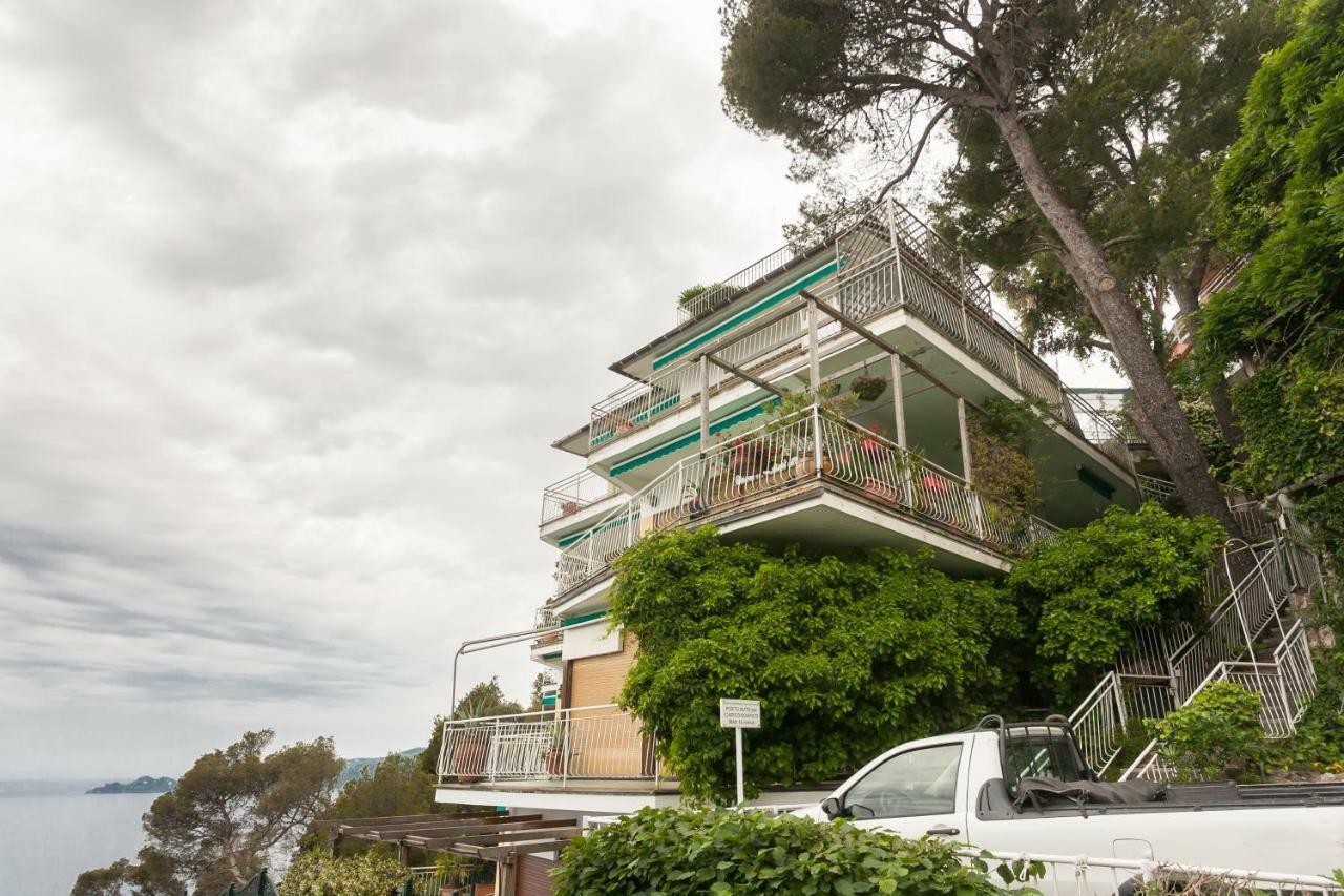 Stunning View Relax Tra Mare E Cielo Apartman Villa Solari Kültér fotó